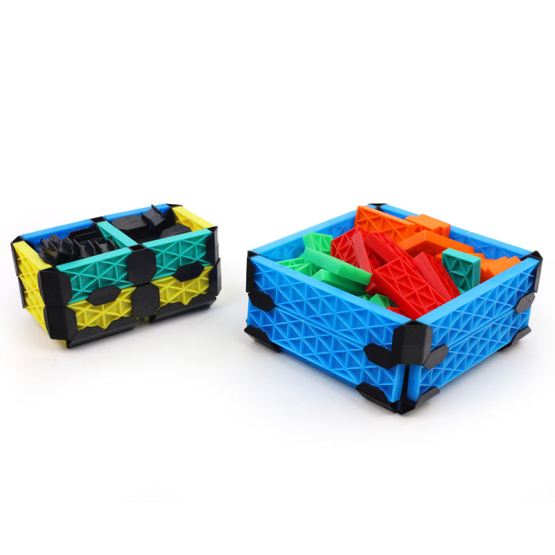 Constructix Boxes with kinetic and clips in them